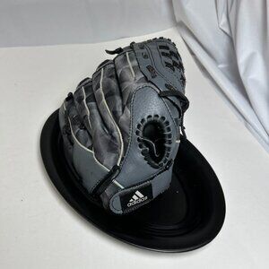 Adidas Easy Close Baseball Glove 11 Inch Youth Black Camo Model TS1100BGT READ